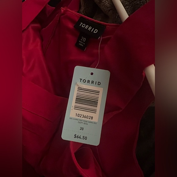 Brand New red dress - Picture 2 of 3